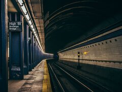 地铁隧道是怎么钻出来的？